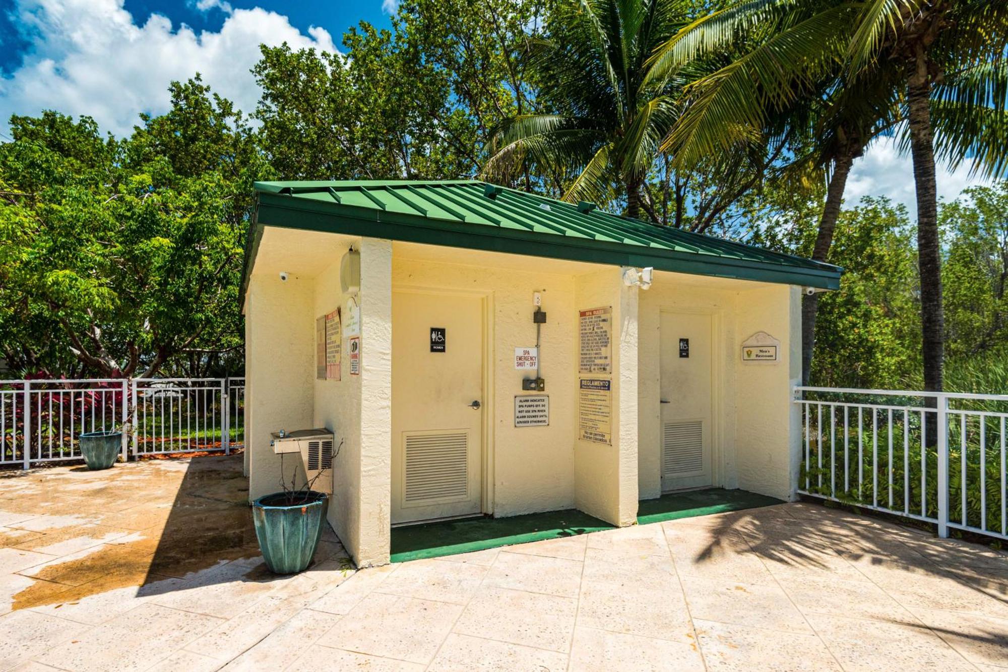 Sunrise Suites Panama Suite #310 Key West Ruang foto